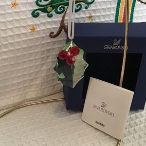 NWT Swarovski Holly Leaf - Retired piece